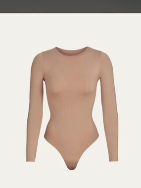 SKIMS Long-Sleeve Nude-Tan Seamless Bodysuit
